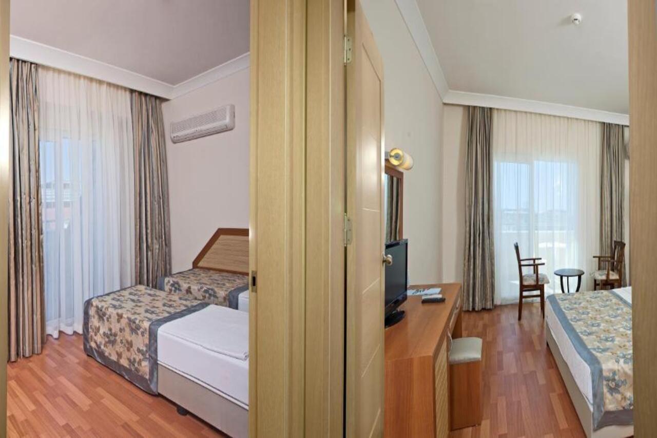 Hotel Titan Garden Ultra All Inclusive Konaklı Zewnętrze zdjęcie