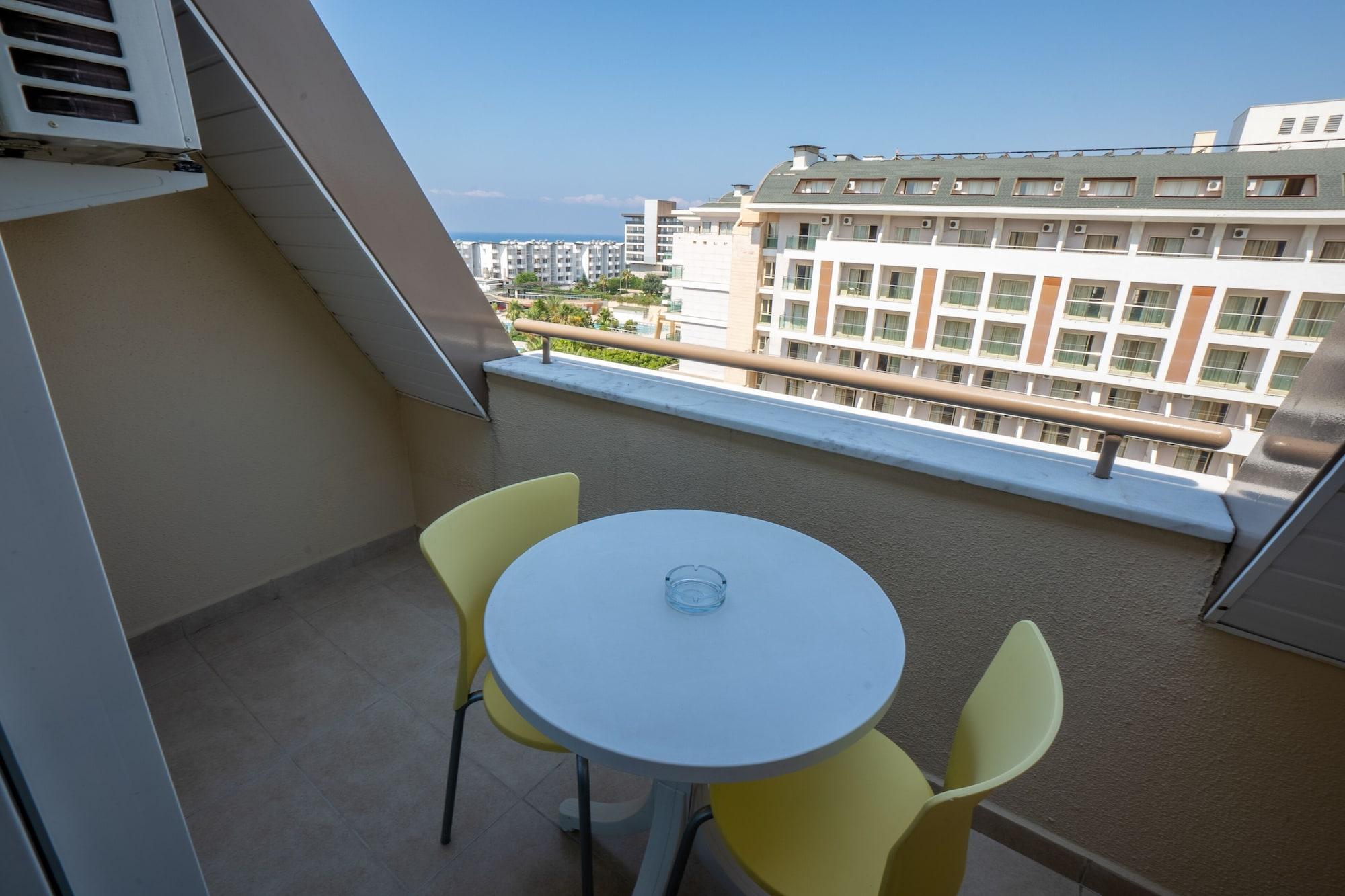Hotel Titan Garden Ultra All Inclusive Konaklı Zewnętrze zdjęcie