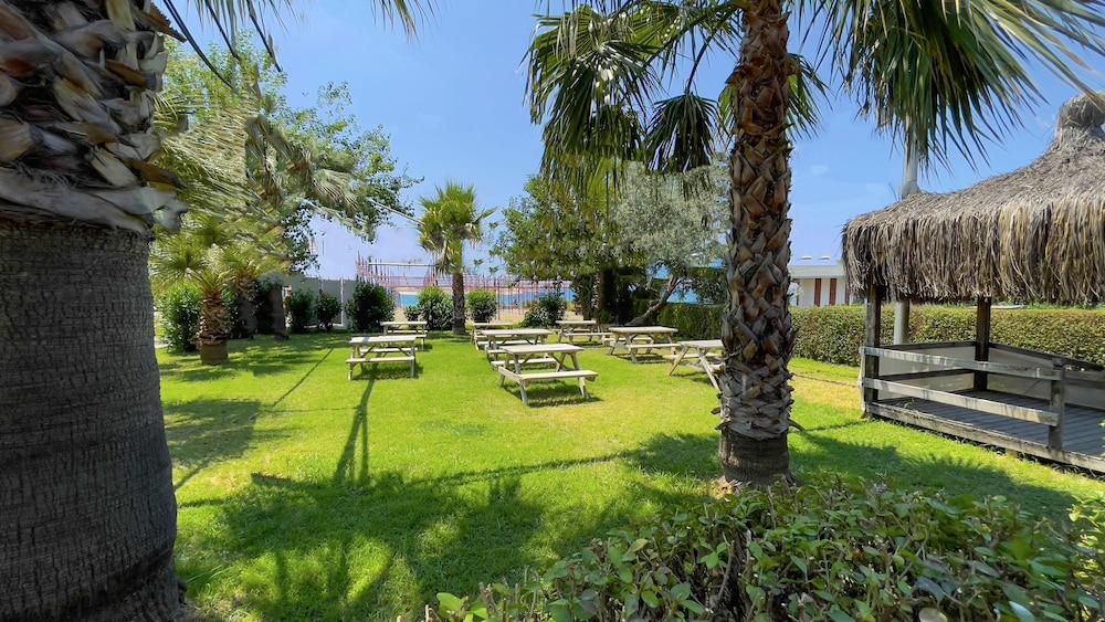 Hotel Titan Garden Ultra All Inclusive Konaklı Zewnętrze zdjęcie
